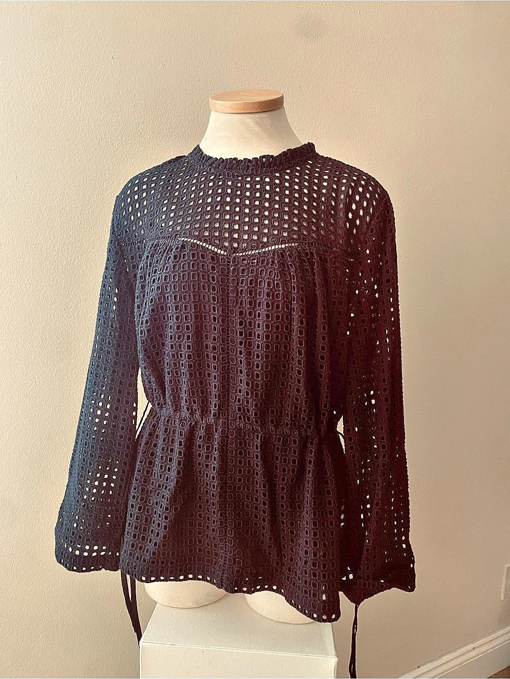 Point Sur Geometric Openwork Blouse in Black Size Small Like New